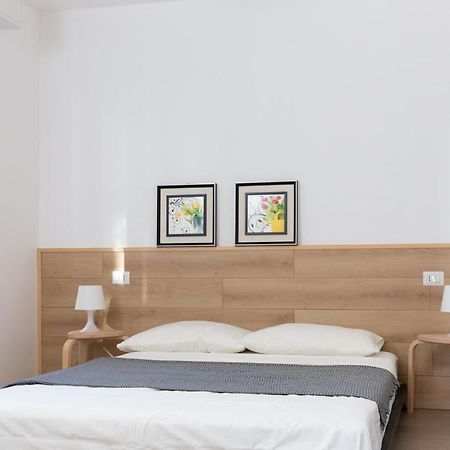 New Exclusive Melegnano Apartments- Near Train Station المظهر الخارجي الصورة