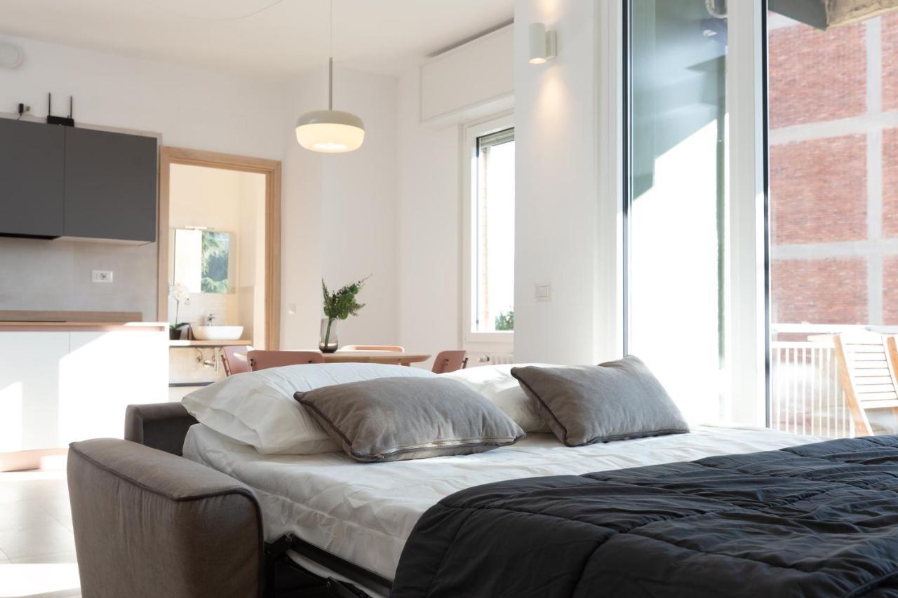New Exclusive Melegnano Apartments- Near Train Station المظهر الخارجي الصورة