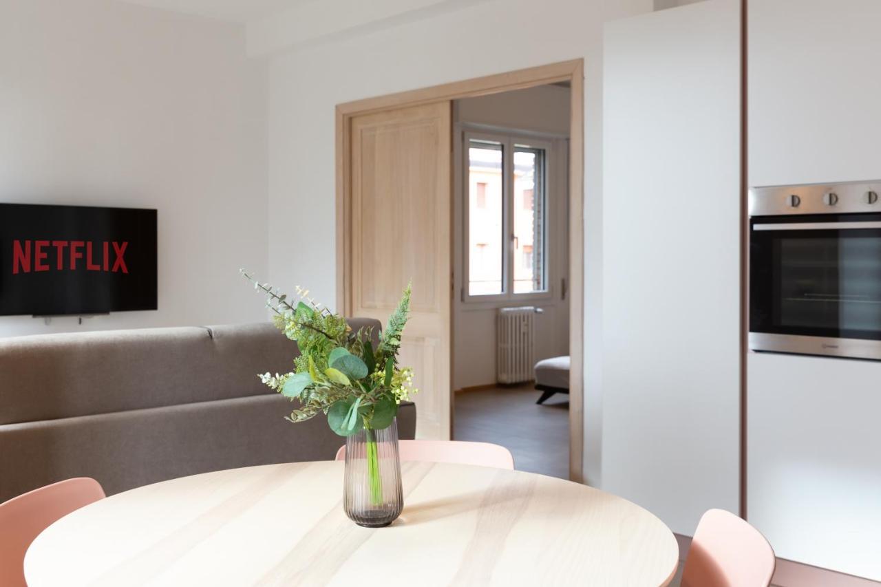 New Exclusive Melegnano Apartments- Near Train Station المظهر الخارجي الصورة