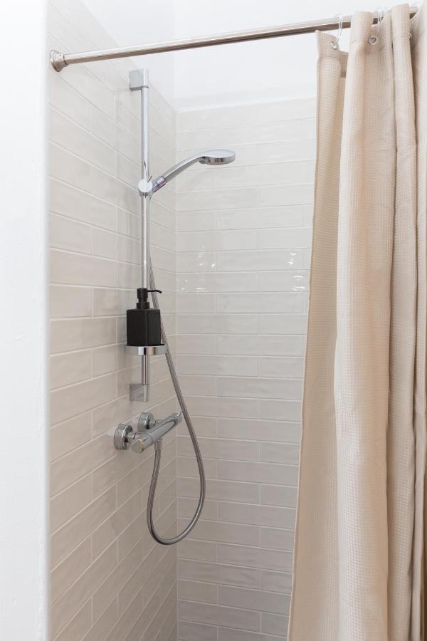 New Exclusive Melegnano Apartments- Near Train Station المظهر الخارجي الصورة
