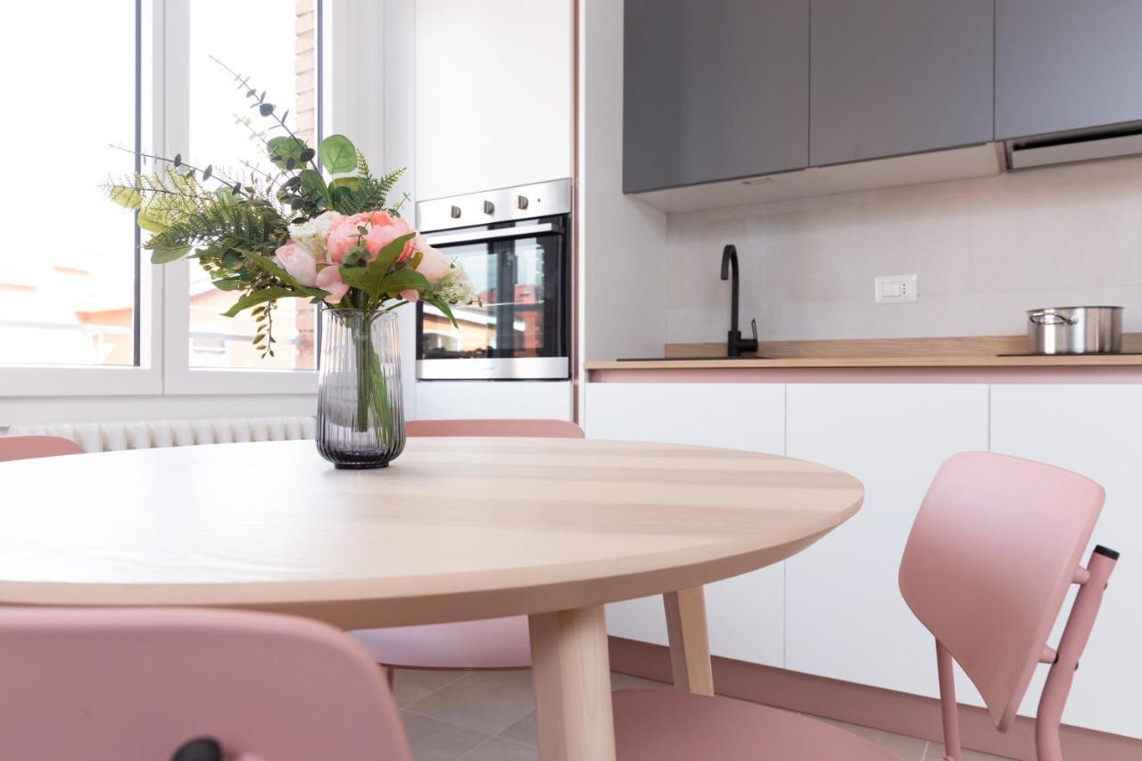 New Exclusive Melegnano Apartments- Near Train Station المظهر الخارجي الصورة